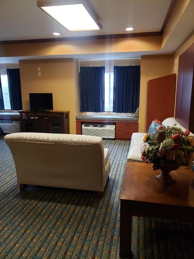 Microtel Inn & Suites By Wyndham Starkville Exteriör bild